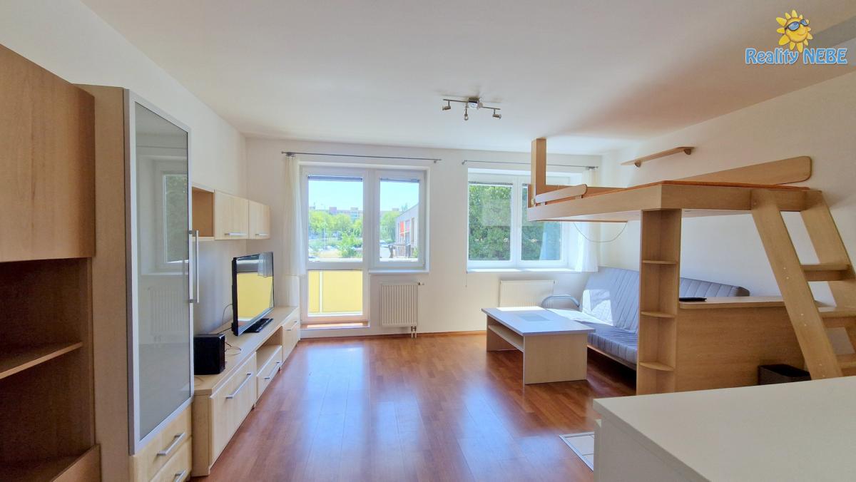 Pronájem bytu 1+kk/B/S, 41 m2, Boloňská, Praha 10, Horní Měcholupy
