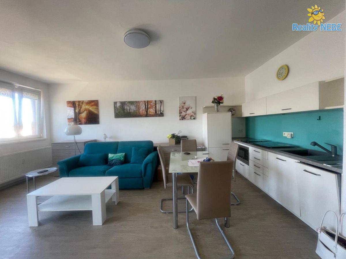 Pronájem bytu 2kk/B/GS 60m2 Palackého Český Brod