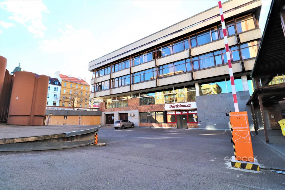 Sklad 34,85 m2, ulice Sokolovská, Praha 9 - Libeň