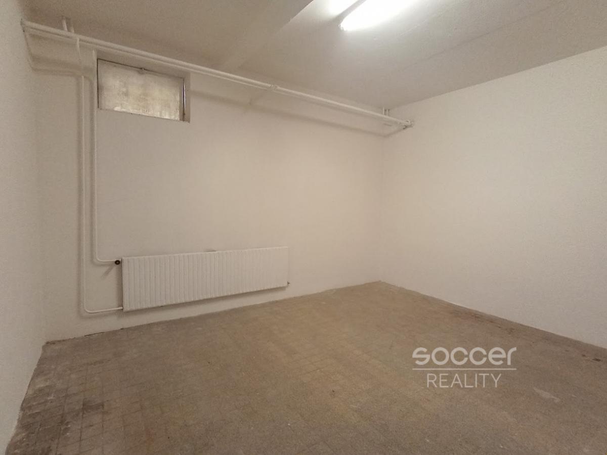 Pronájem skladu, 20 m2, Praha 10 - Dolní Měcholupy, ul. Ke Kablu.