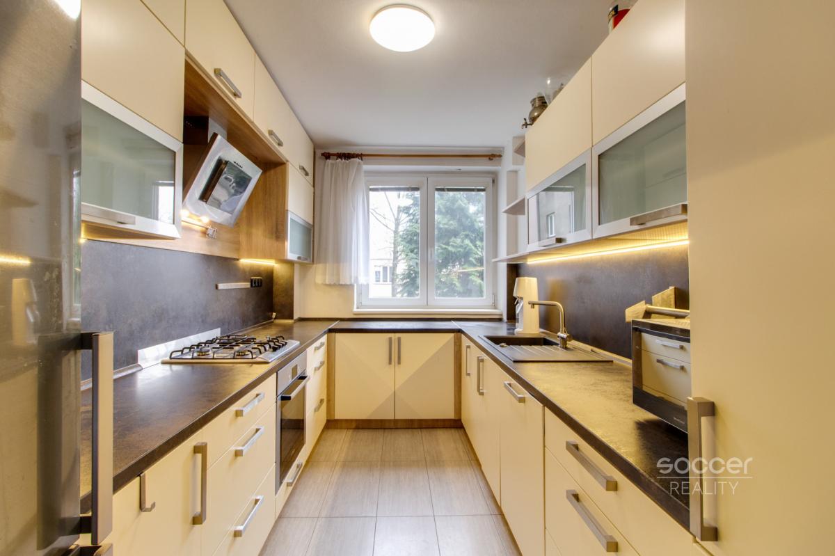 Pronájem hezkého bytu 3+kk, 70 m² + sklep, Praha 6 – Břevnov, ul. Pod Královkou.