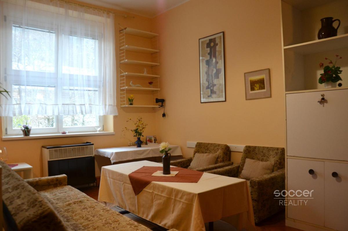 Pronájem bytu 2+kk, 43 m2, Praha 4 - Braník, ul. Branická.