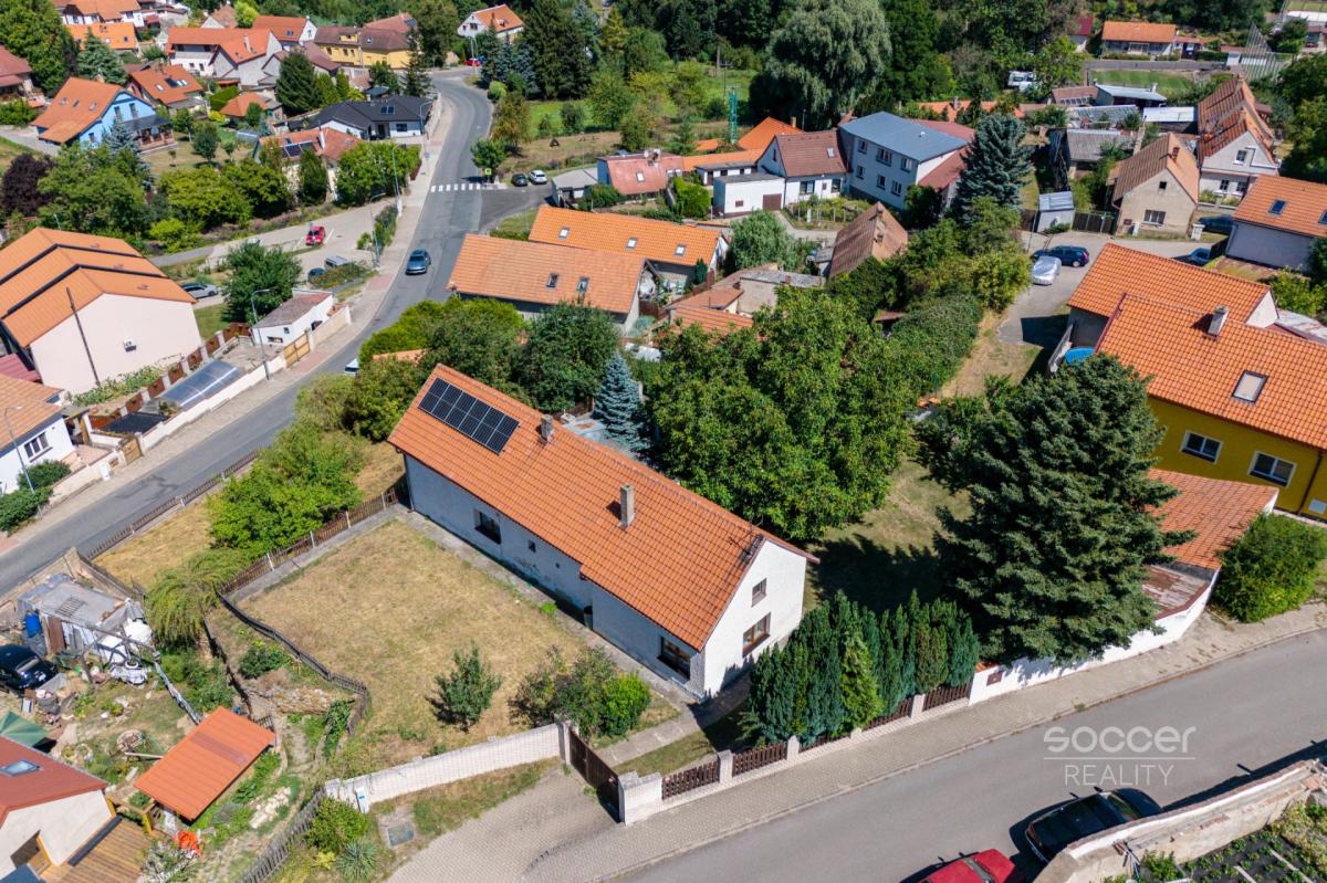 Prodej rodinného domu s pozemkem 1 466 m², Zápy