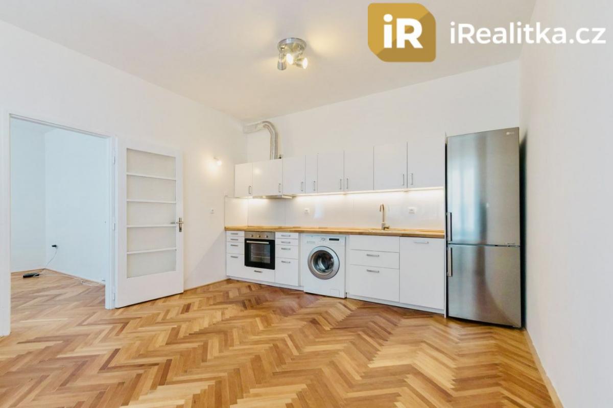 Prodej bytu, 2+kk, 49 m², Hradec Králové