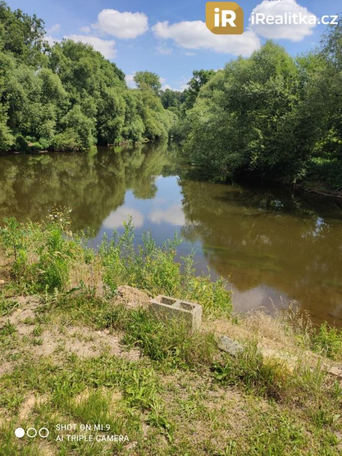 Prodej zahrady, 251 m², Vinec