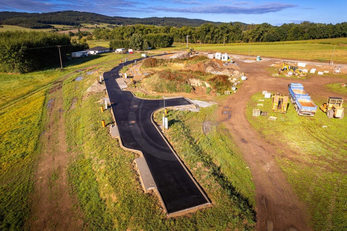 25-09-05 Lipí Pozemek Foto_25.jpg