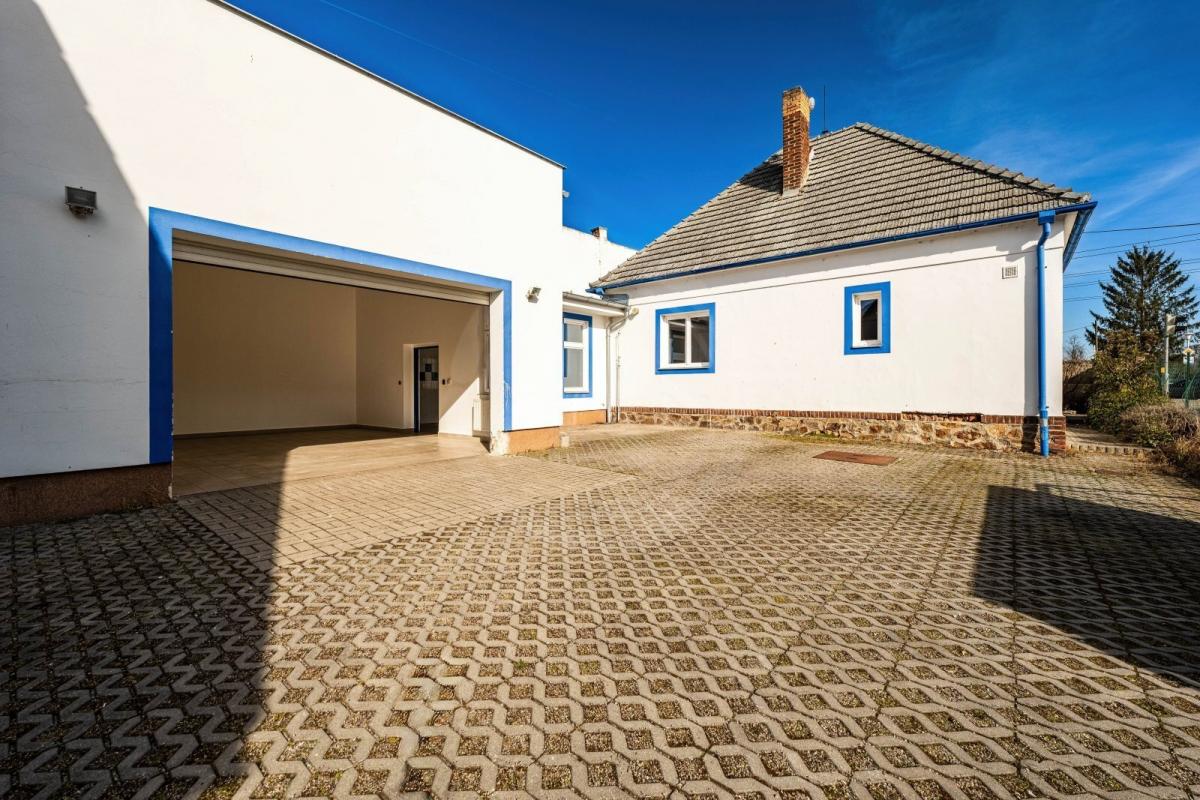 25-03-21 ČB Komerční Foto_17.jpg