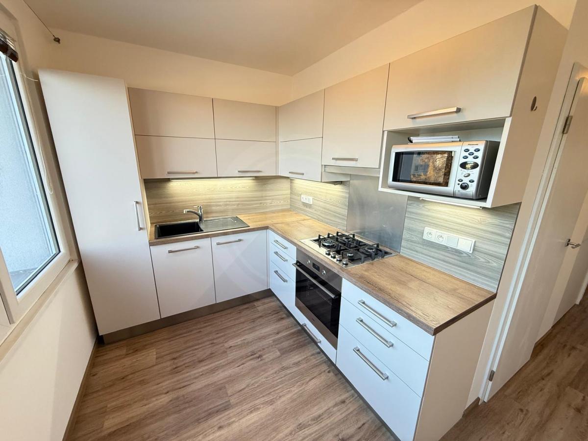 WhatsApp Image 2025-12-01 at 09.51.49.jpeg