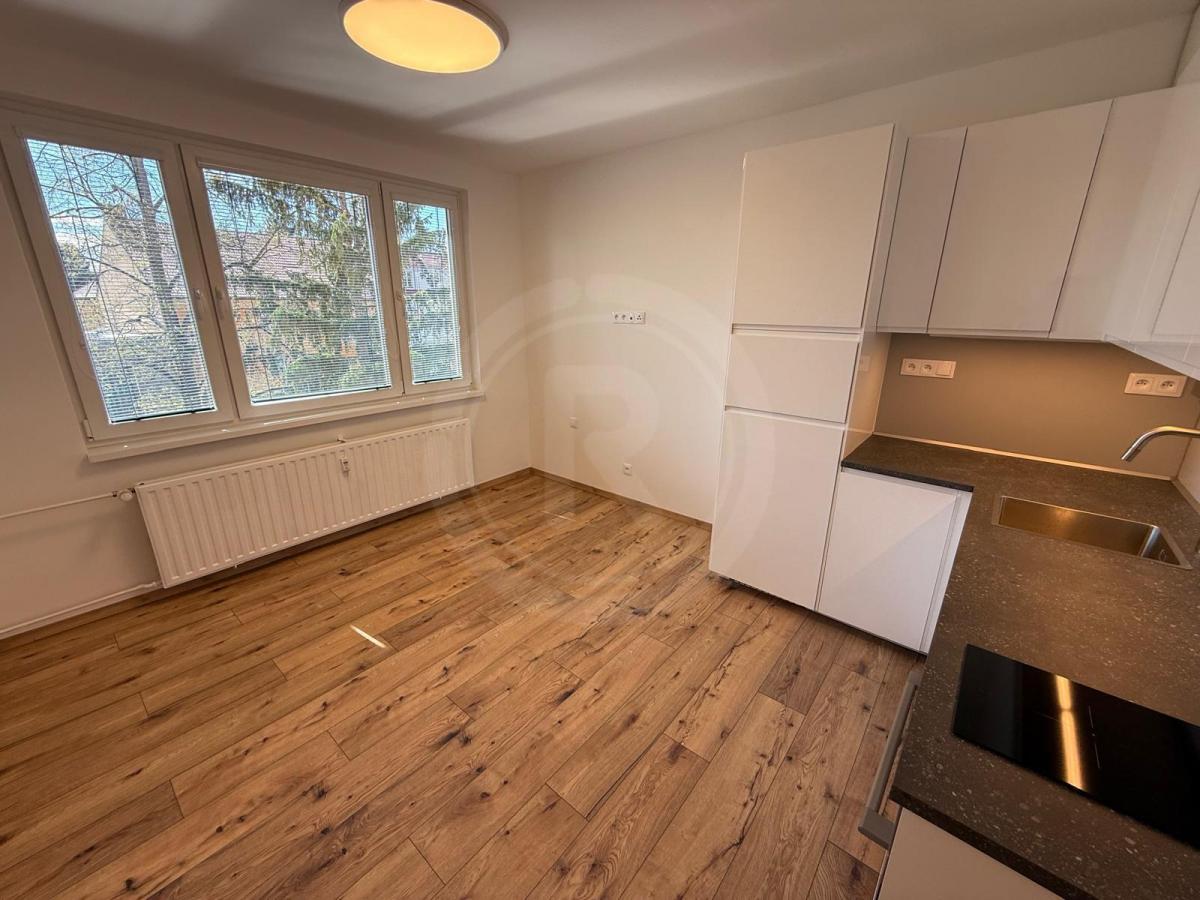 WhatsApp Image 2026-04-23 at 13.24.27 (14).jpeg