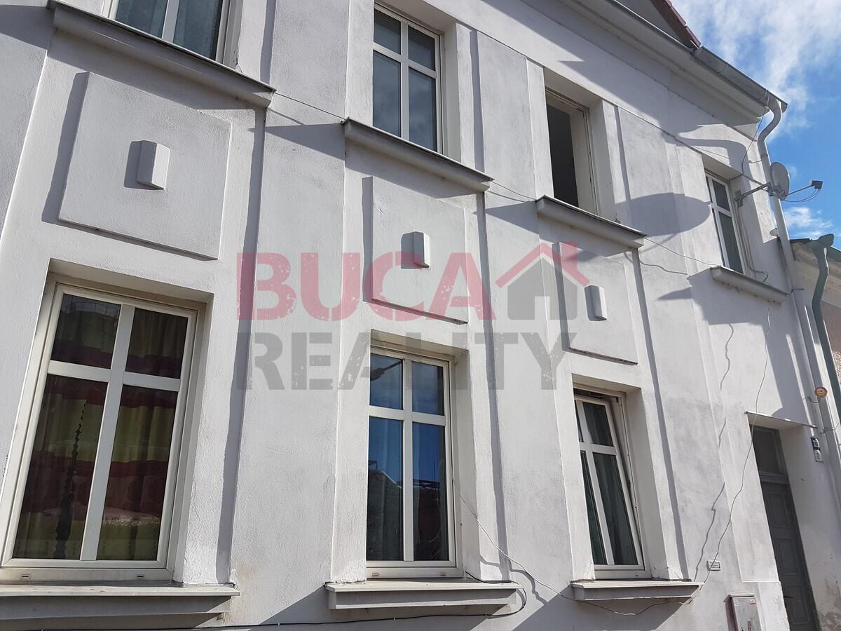 Pronájem bytu 3+1 ve Strakonicích ul. Komenského