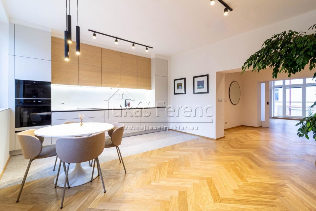 Pronájem bytu, 2+kk, 60 m², Lotyšská, Praha - Bubeneč-27.jpg