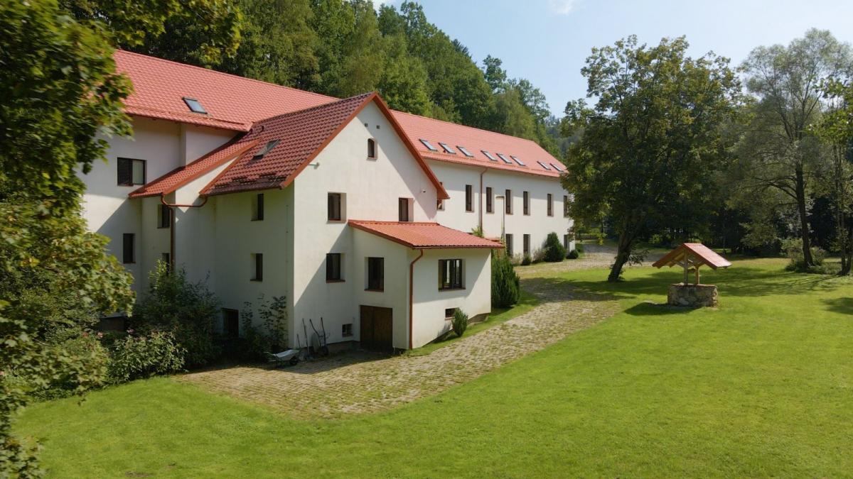 Prodej zrekonstruovaného areálu, Benešov nad Černou, okres Český Krumlov