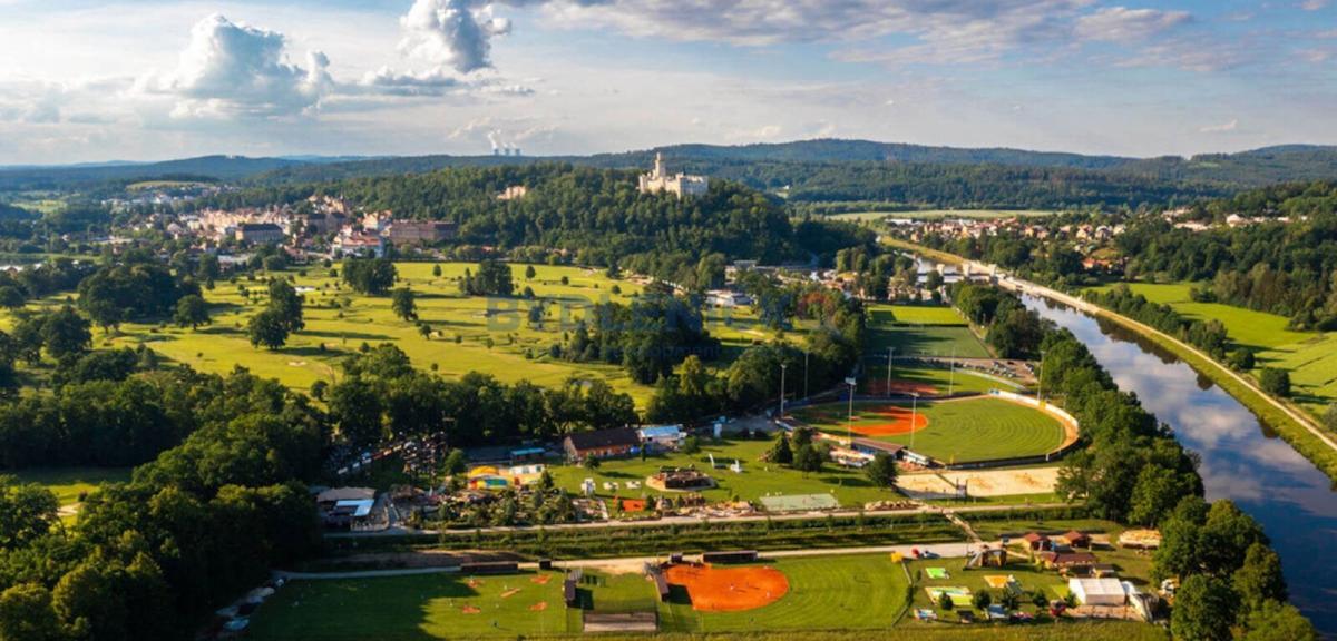 Prodej prémiového bytu 1+kk s balkónem v malebném jihočeském městečku Hluboká nad Vltavou