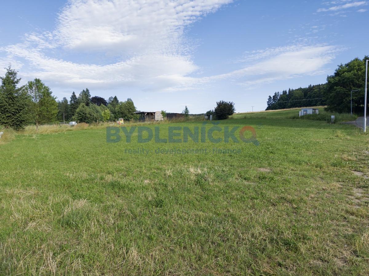 Prodej stavební parcely 1282 m2 ve Starých Hodějovicích