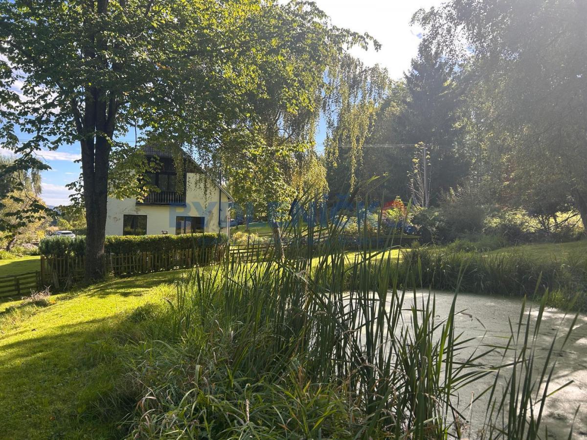 Prodej zemědělské usedlosti, pozemek 2 383 m2, Bukovsko - Malonty, okres Český Krumlov.