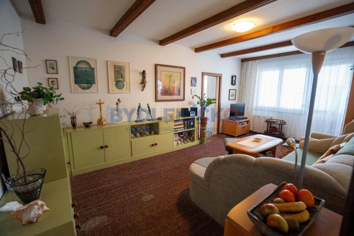 Prodej bytu v OV,  2+1, 57 m2, ulice Větrná, České Budějovice