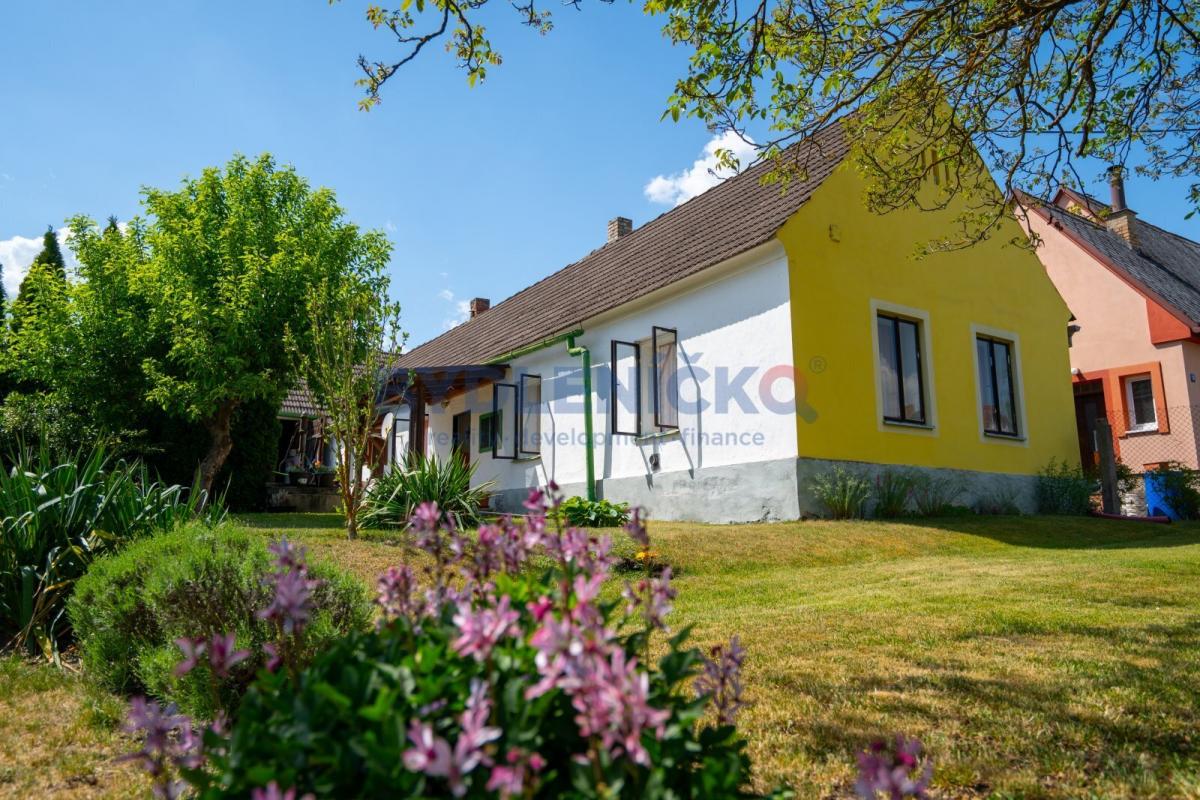 Prodej chalupy 194 m² s pozemkem 493 m² v Lužnici u Třeboně