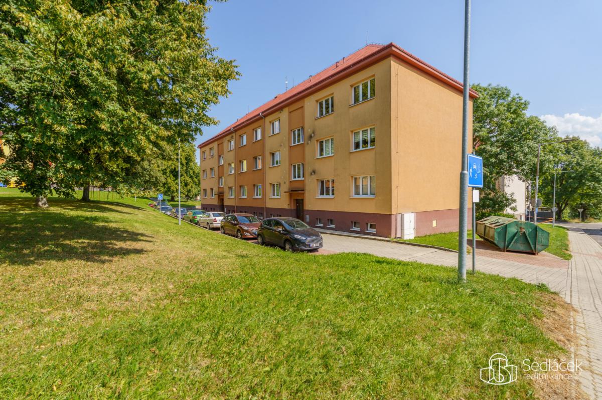 Byt 1+1 v Habartově, Okružní ul.