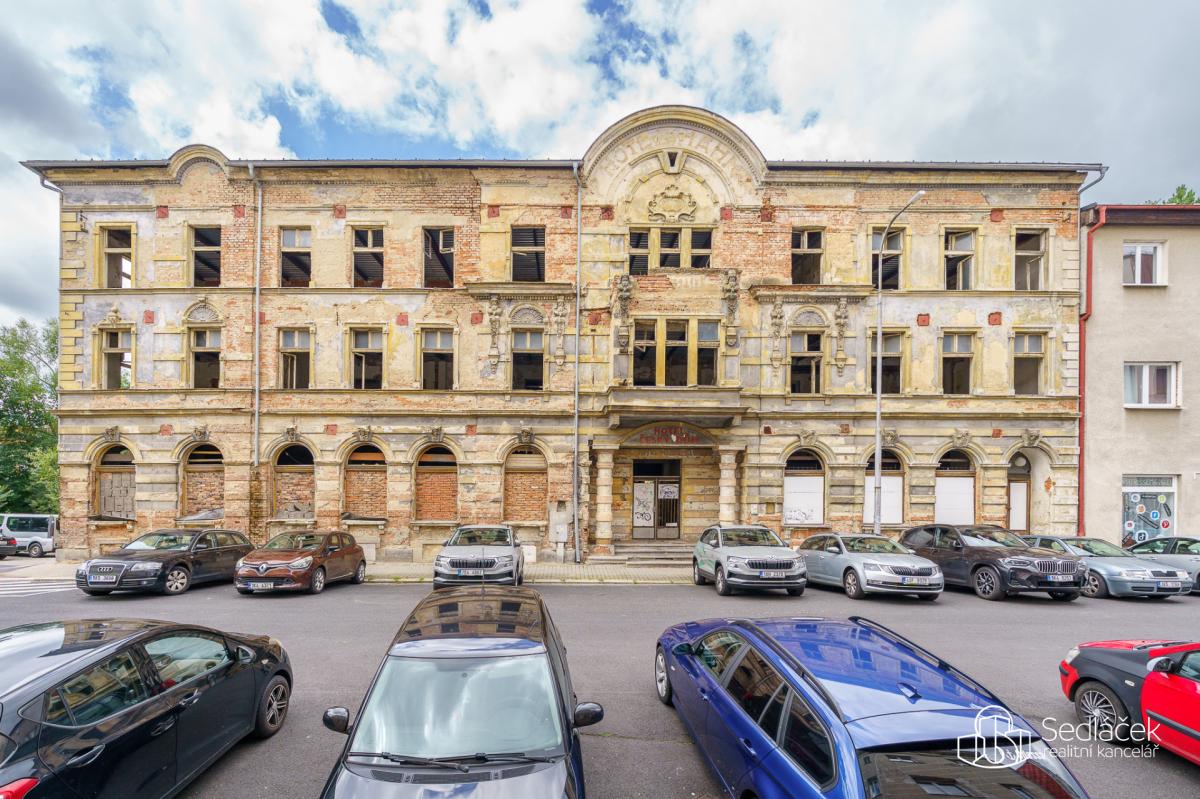 Prodej budovy bývalého hotelu „Český dům“, Sokolov