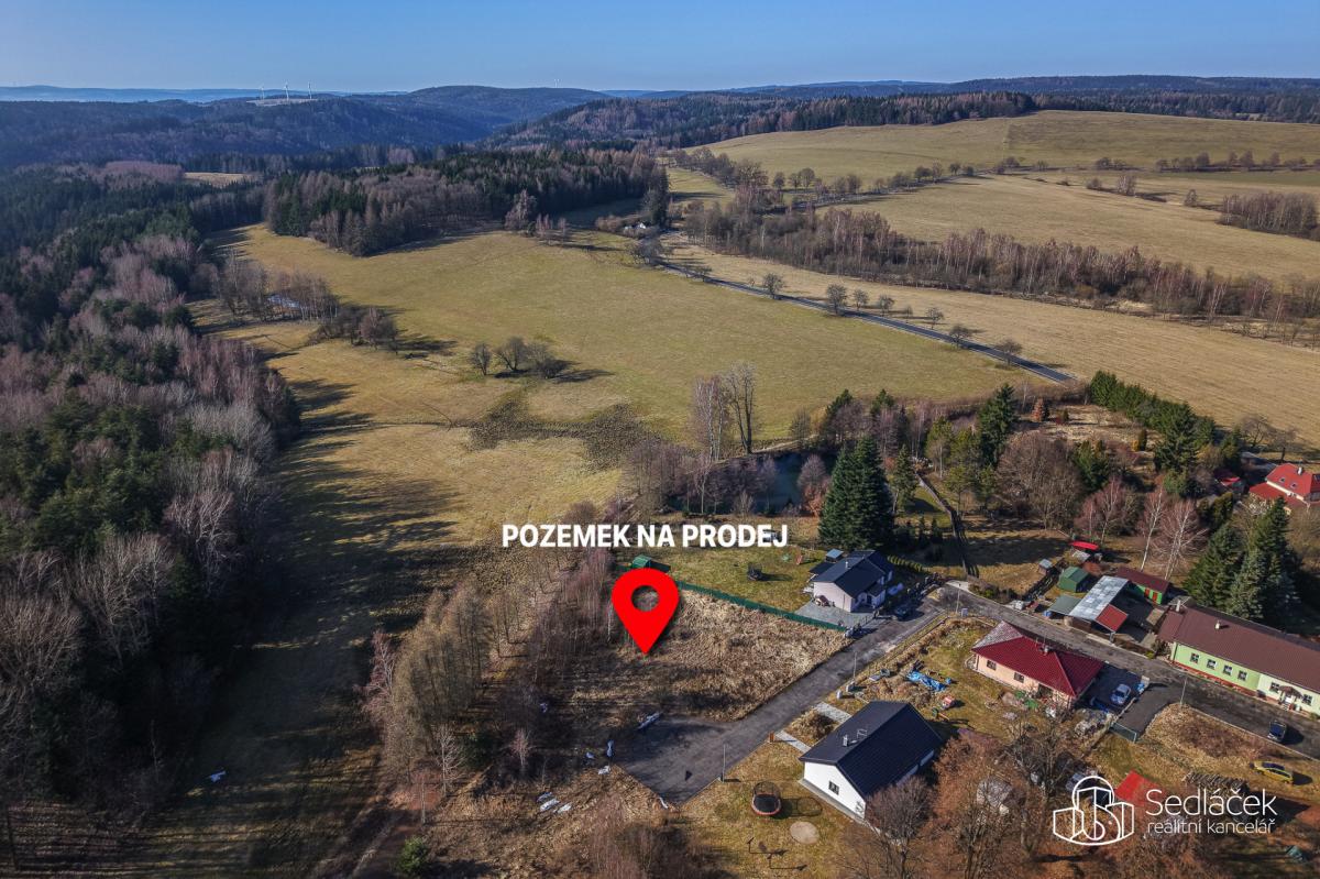 Stavební pozemek 1 390 m² – Krajková u Sokolova, klidné místo v přírodě