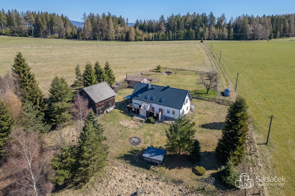 Dům na polosamotě u lesa – ideální pro rekreaci i investici