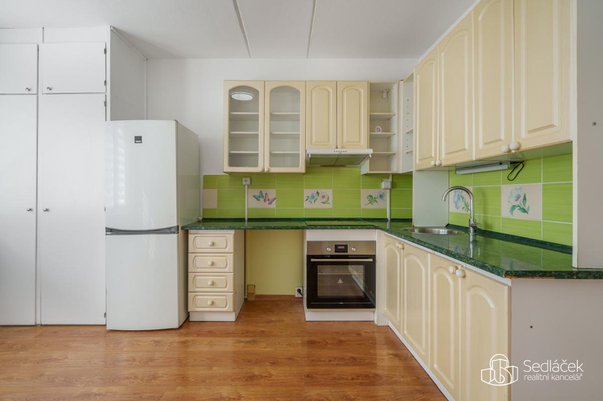 Pronájem světlého bytu 1+1, 37,6 m², Sokolov – ul. Jelínkova