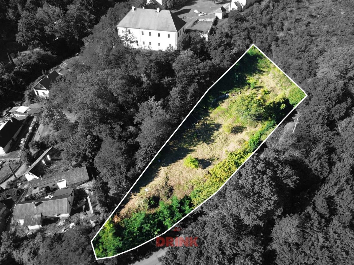 1 stavebni_pozemek_projekt_strenice (1).jpg