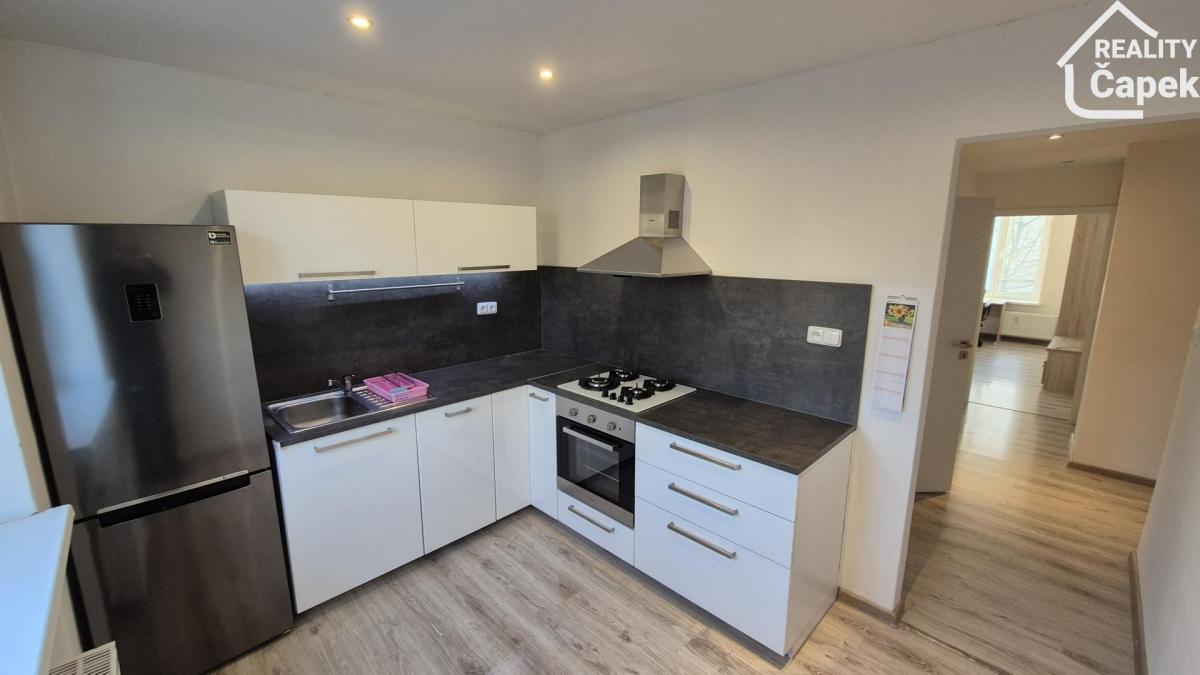 Pronájem 2+1, Ostrava - Poruba, Dvorní