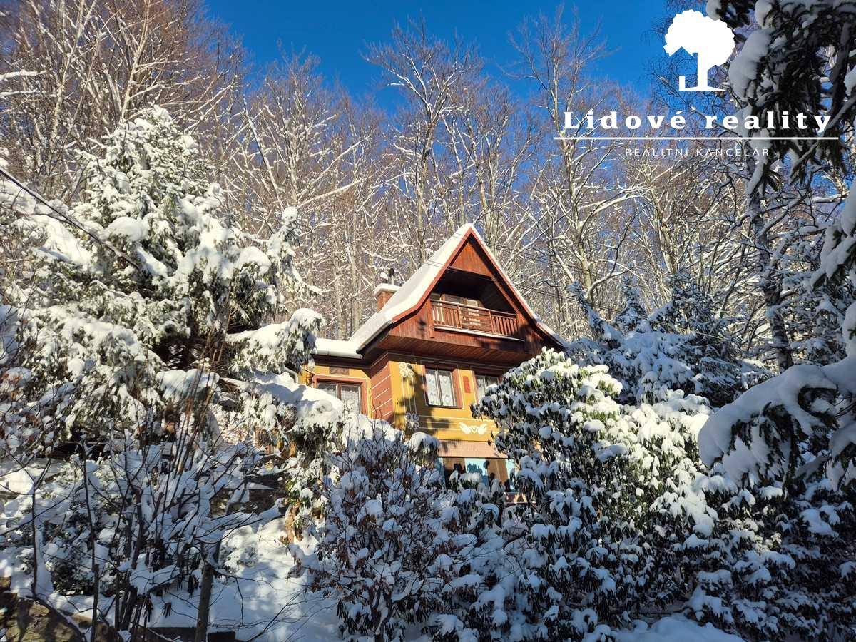 Prodej chaty 100 m2, pozemek 400 m2 Řeka