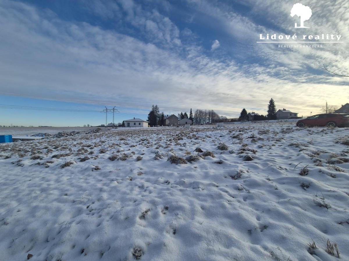 Prodej stavebního pozemku 1042 m2  Dolní Tošanovice