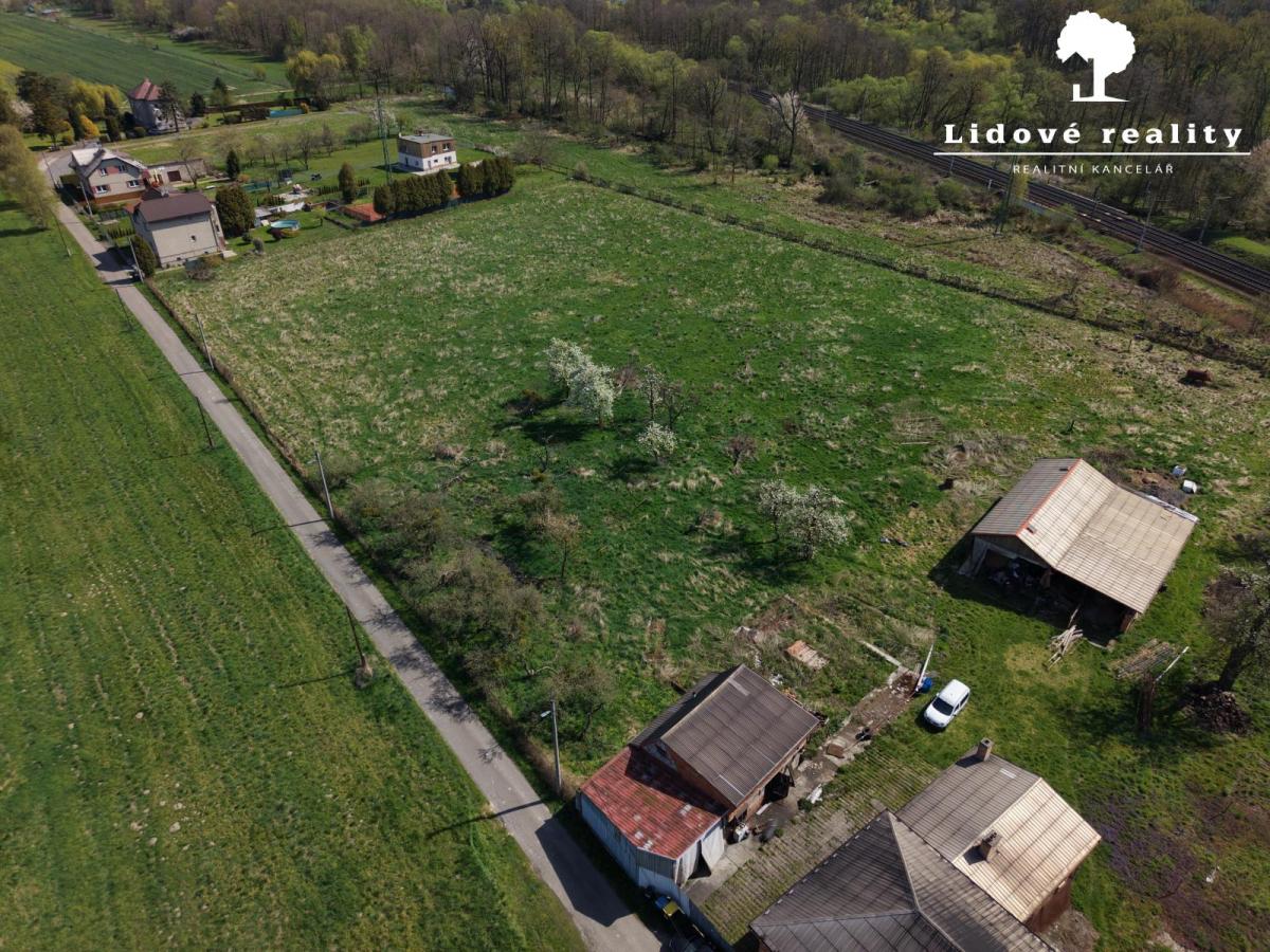 Prodej stavebního pozemku 1000 m2  Studénka