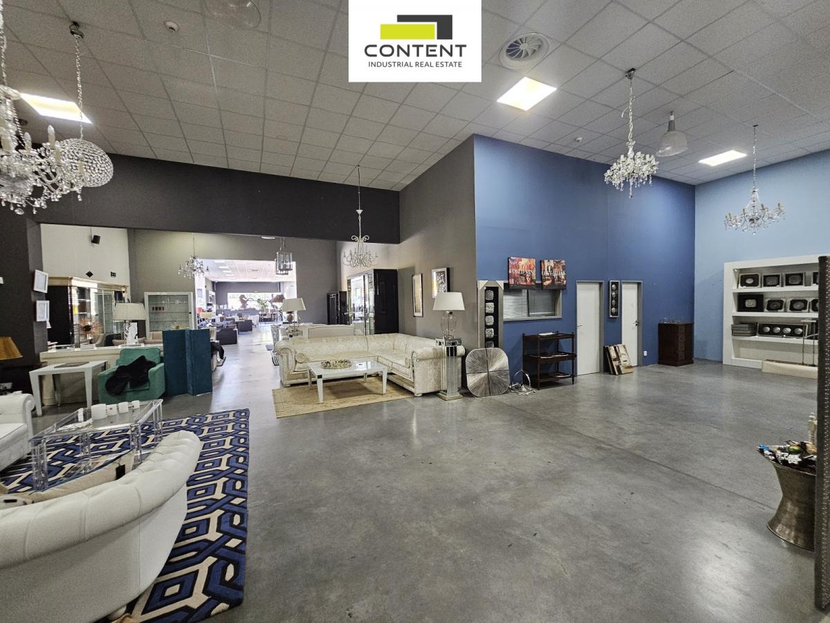 Pronájem skladu, obchodních prostor 961 m², Čestlice, D1