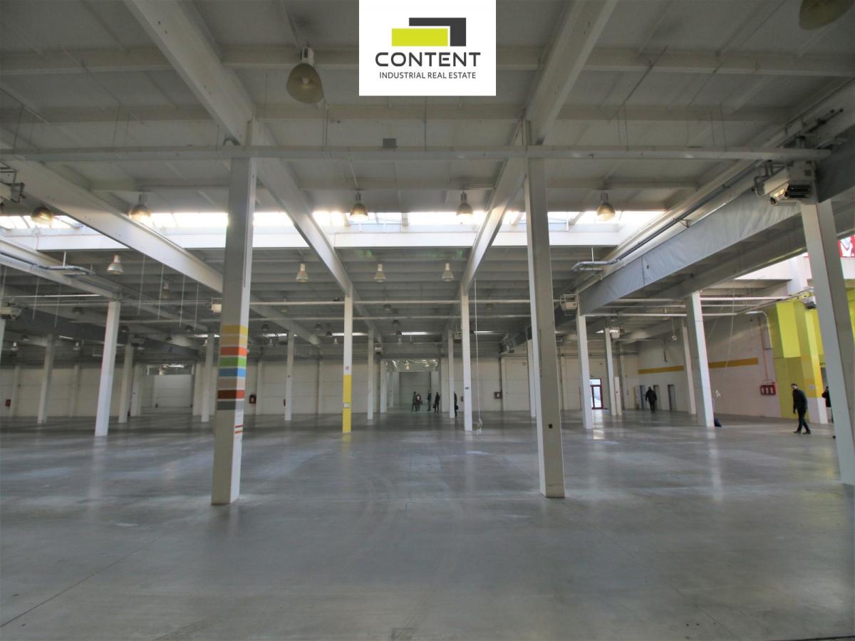 Pronájem skladových prostor 4.112 m², Liberec