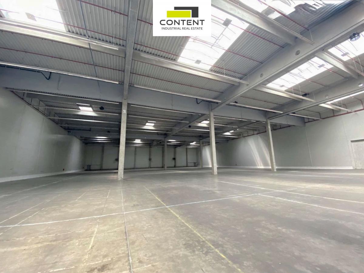 Pronájem skladu, výrobních prostor 4.115 m², Brno - Modřice, E461