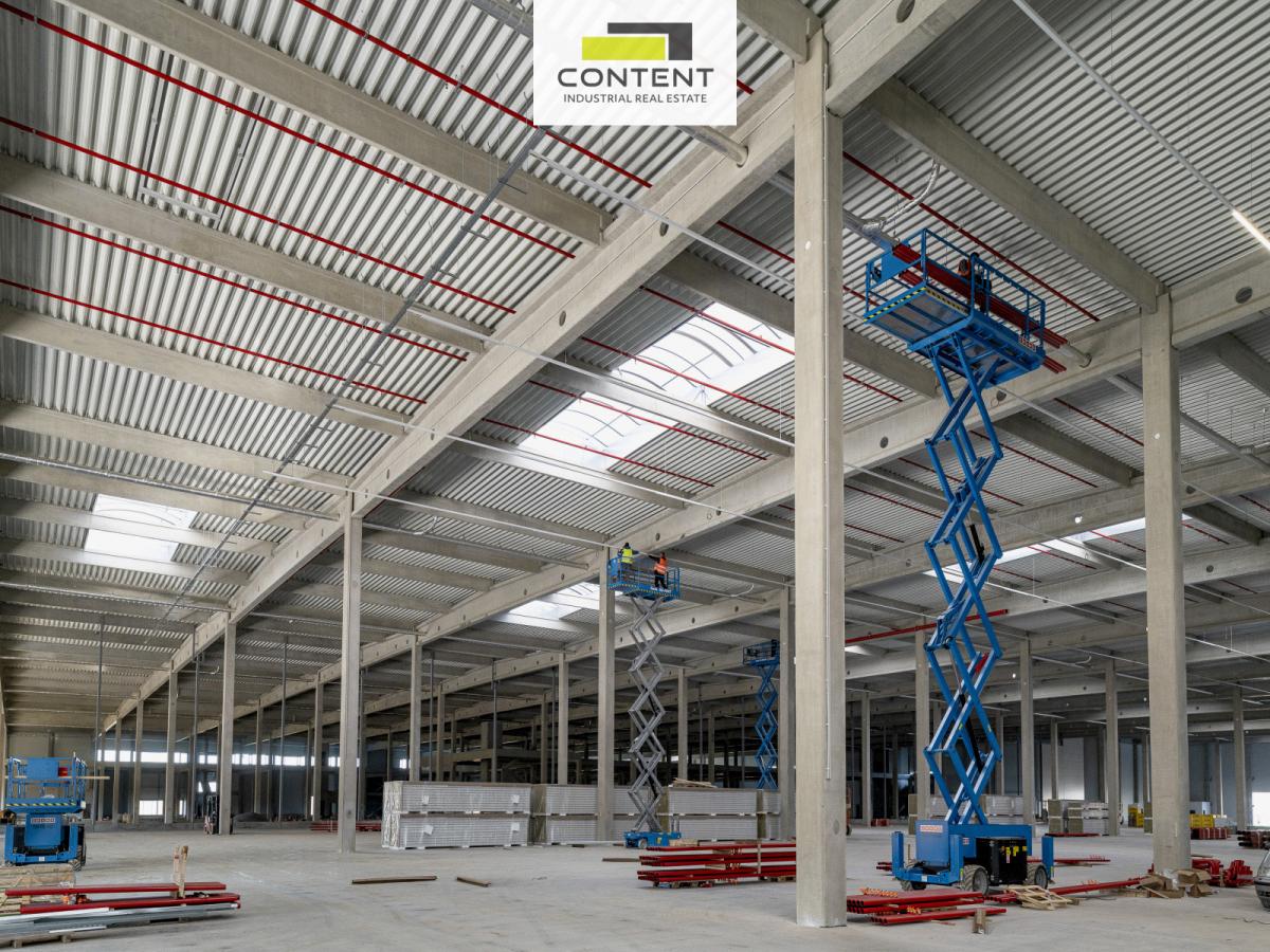 Pronájem kvalitních industriálních prostor 5.000 m², Brno - Slatina