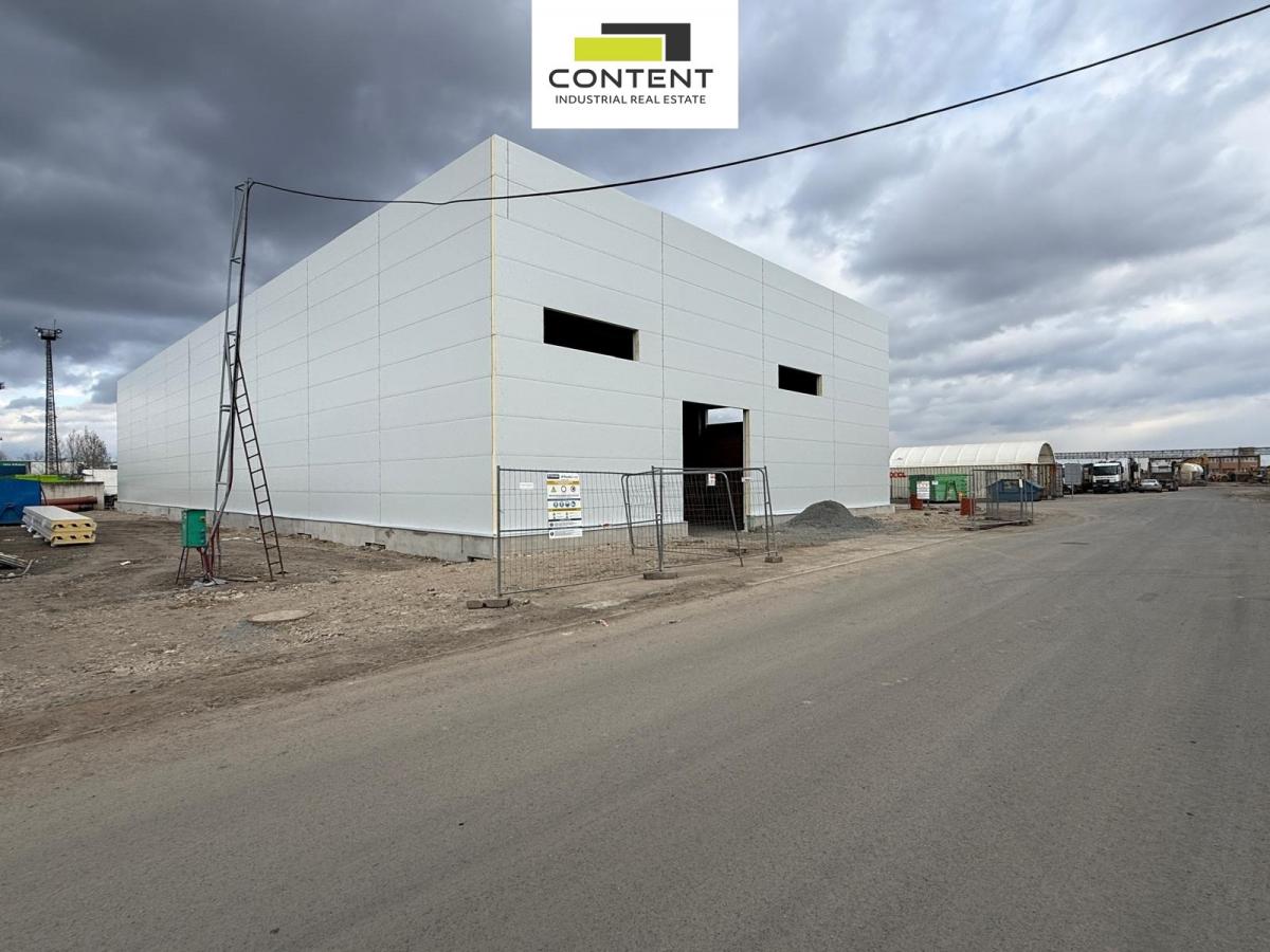 Pronájem skladu, výrobních prostor 650  m², Praha - Průmyslová