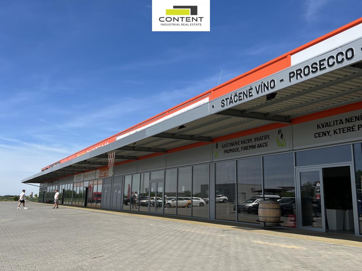 Pronájem obchodně skladových prostor 395 m², Dobřejovice