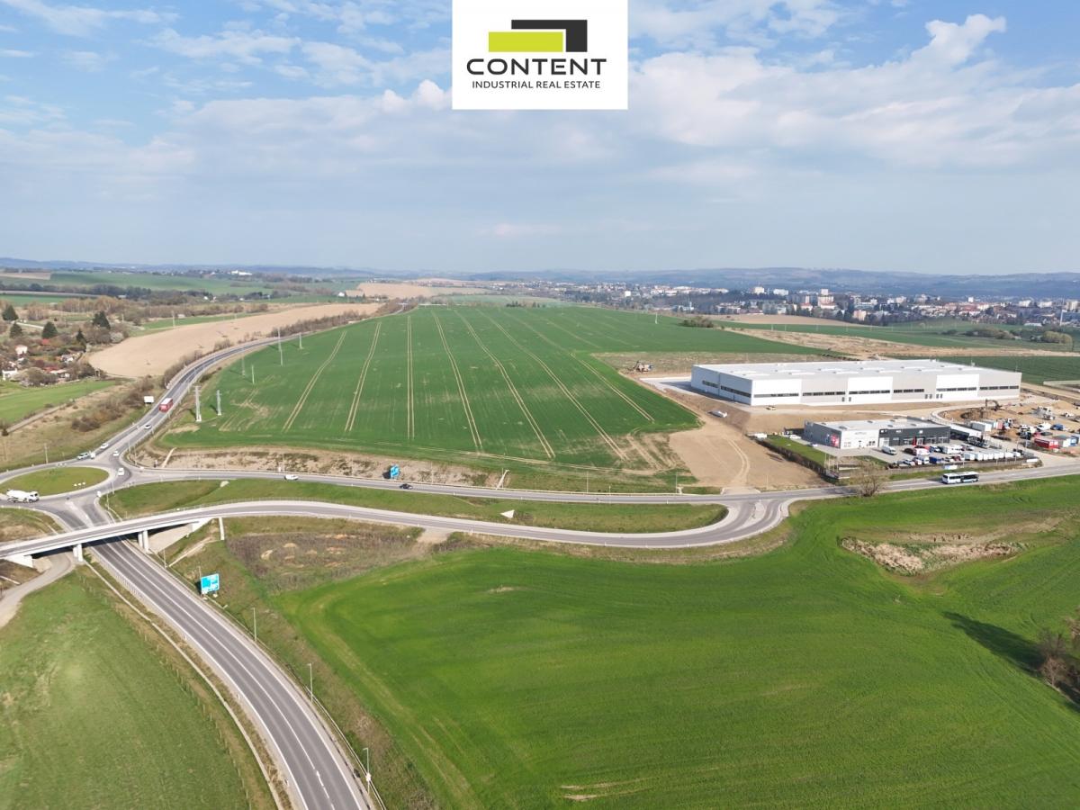 Pronájem skladu, výrobních prostor 1522 m², Jihlava, D1,