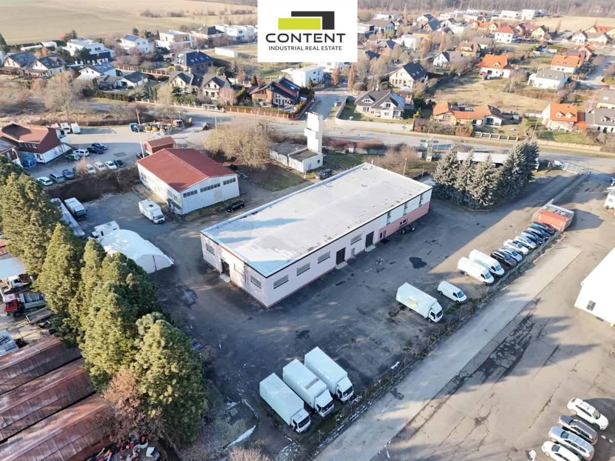 Prodej výrobně skladového areálu 9471 m², Dolní Břežany, Praha - západ, D0