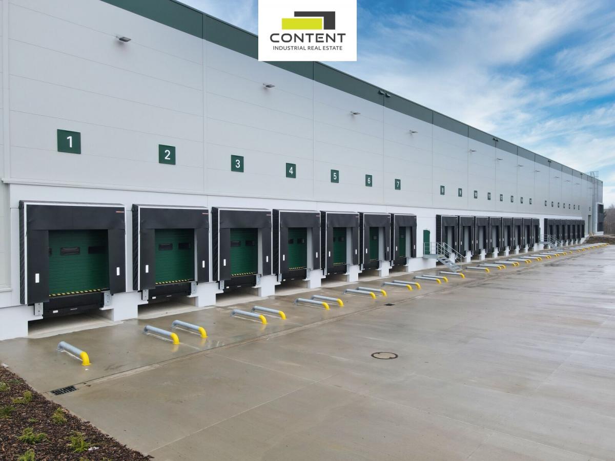 Pronájem skladu, výrobních prostor 20 570 m², Ostředek, D1