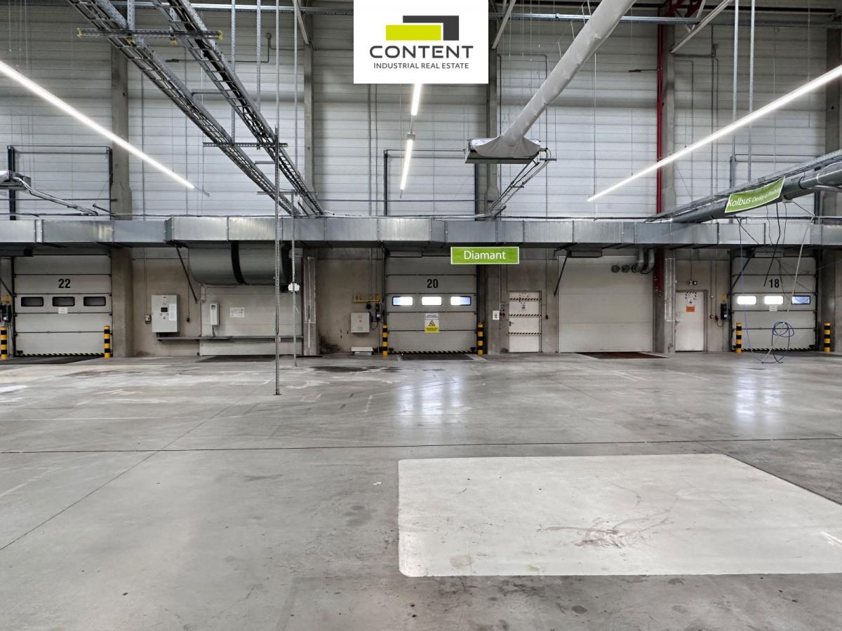 Pronájem skladu nebo výrobních prostor 4.100 m², Chrášťany