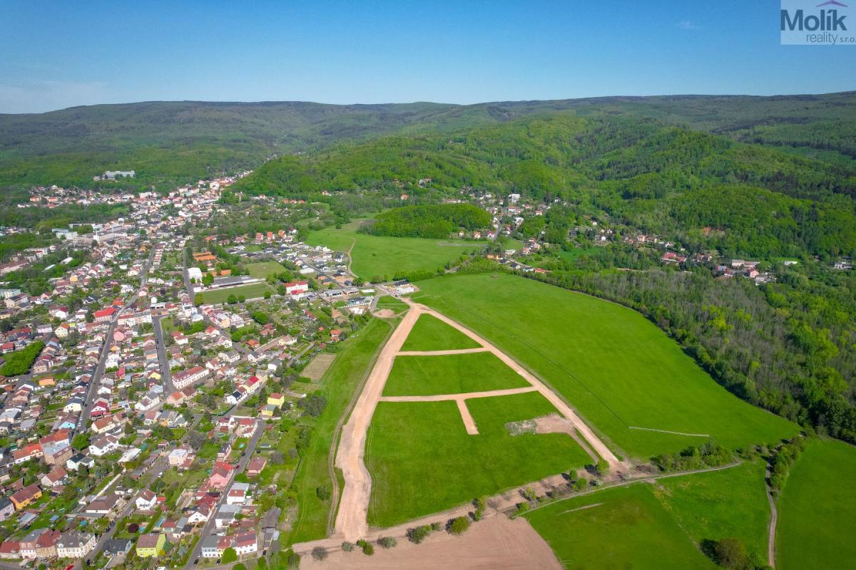 Stavební parcela 1126 m2, Dubí- Drahůnky, ul. V Aleji