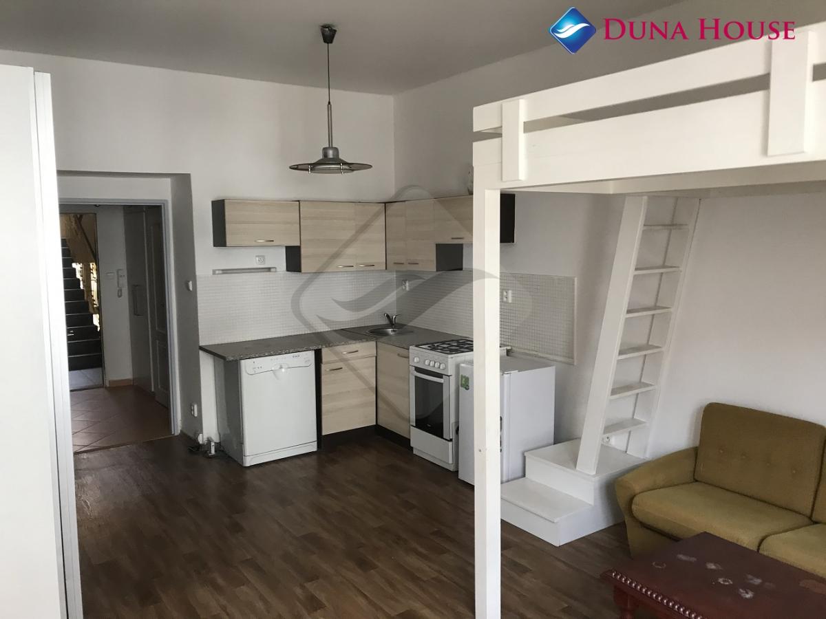 Pronájem bytu 1+kk, 26,3 m2, Oblouková, Praha - Vršovice