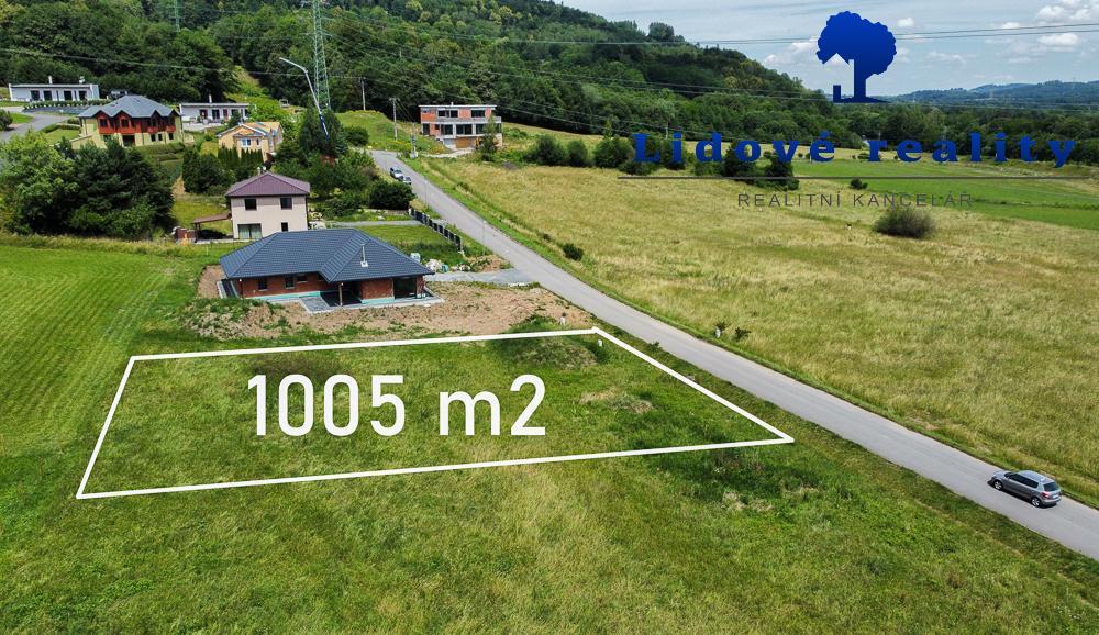 Stavební pozemek 1005m2 v obci Metylovice