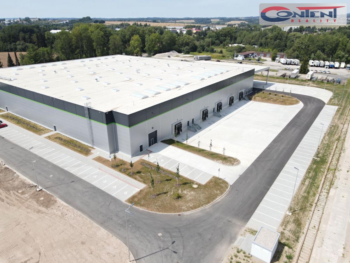 Pronájem skladu, výrobních prostor 8.000 m², Příšovice, D10