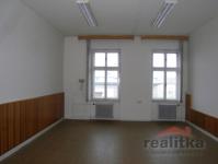 Pronájem nebytových prostor – kanceláře 220 m2, ul. Husova, Opava - SDC10045-1.JPG