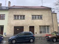 Prodej domu 4+1 s nebytovými prostory a garáži, Lipník nad Bečvou, ul. 28. října - IMG_9149-2.jpg