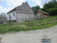 Prodej rodinného domu k rekonstrukci v obci Račice - Foto 4