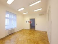 Pronájem kanceláře o velikosti 51,05m2 na tř. Svobody v  Olomouci - Foto 3