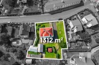 Rodinný dům 4+2+B (260 m2) se zahradou a dvěma garážemi v obci Hrob, ulice Verneřice 61. - Foto 2